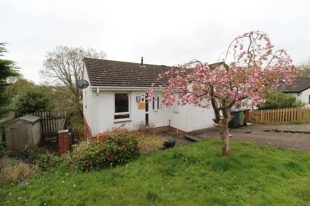 House Queensland Drive in Exeter