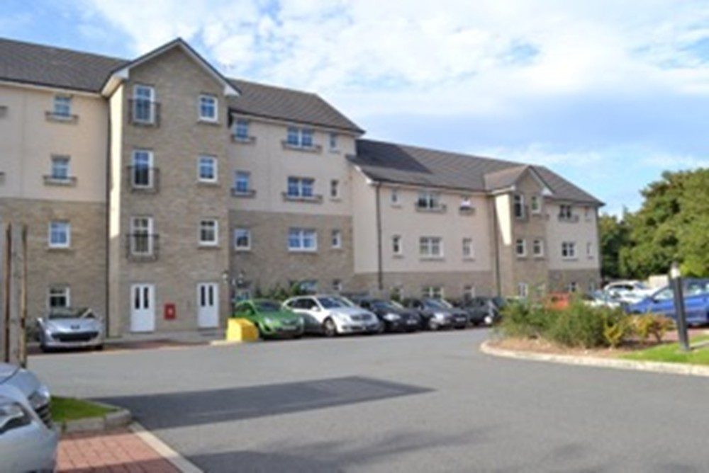 Flat Craighall Court in Ellon