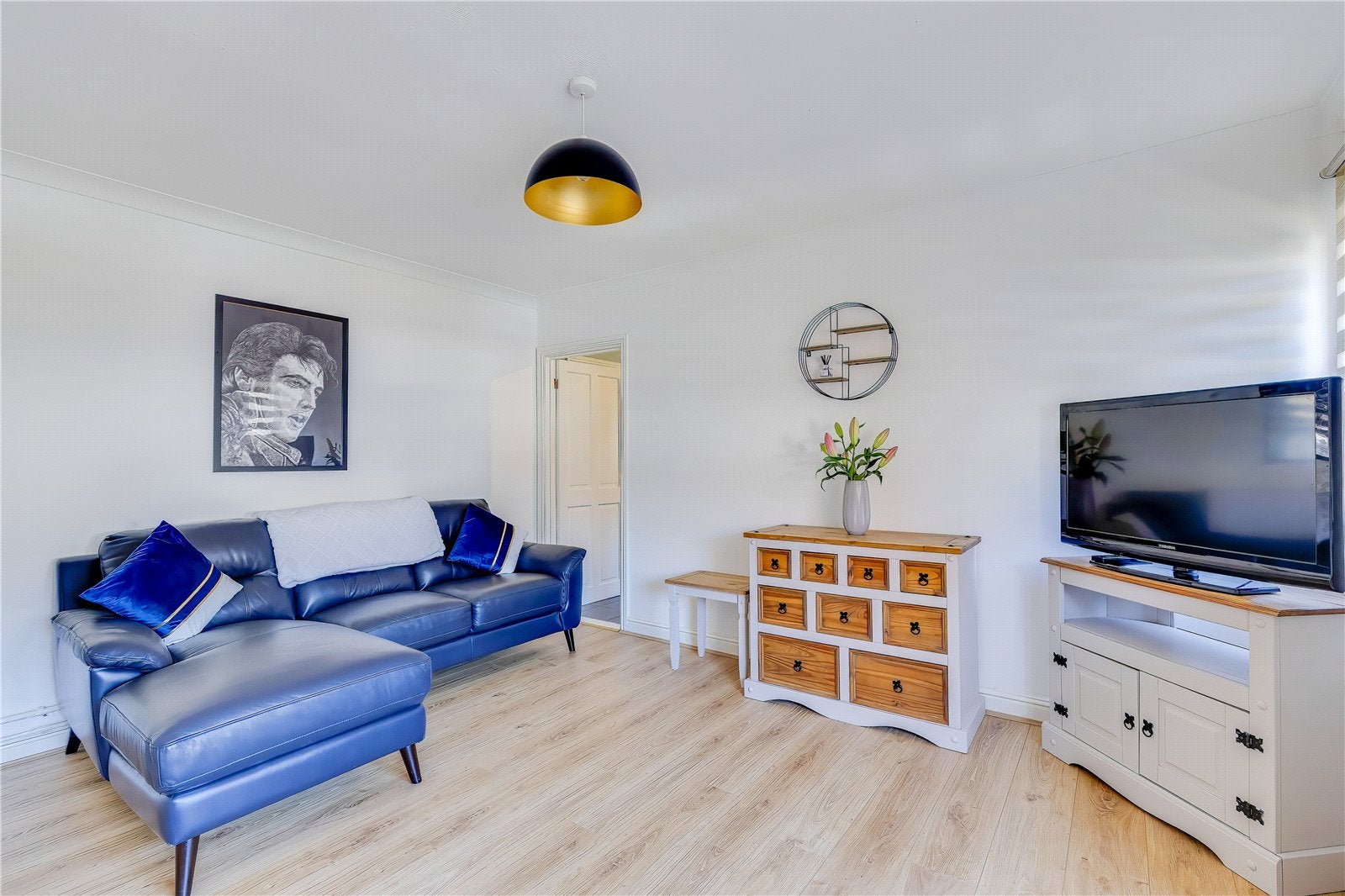 Flat Coed Edeyrn in Cardiff