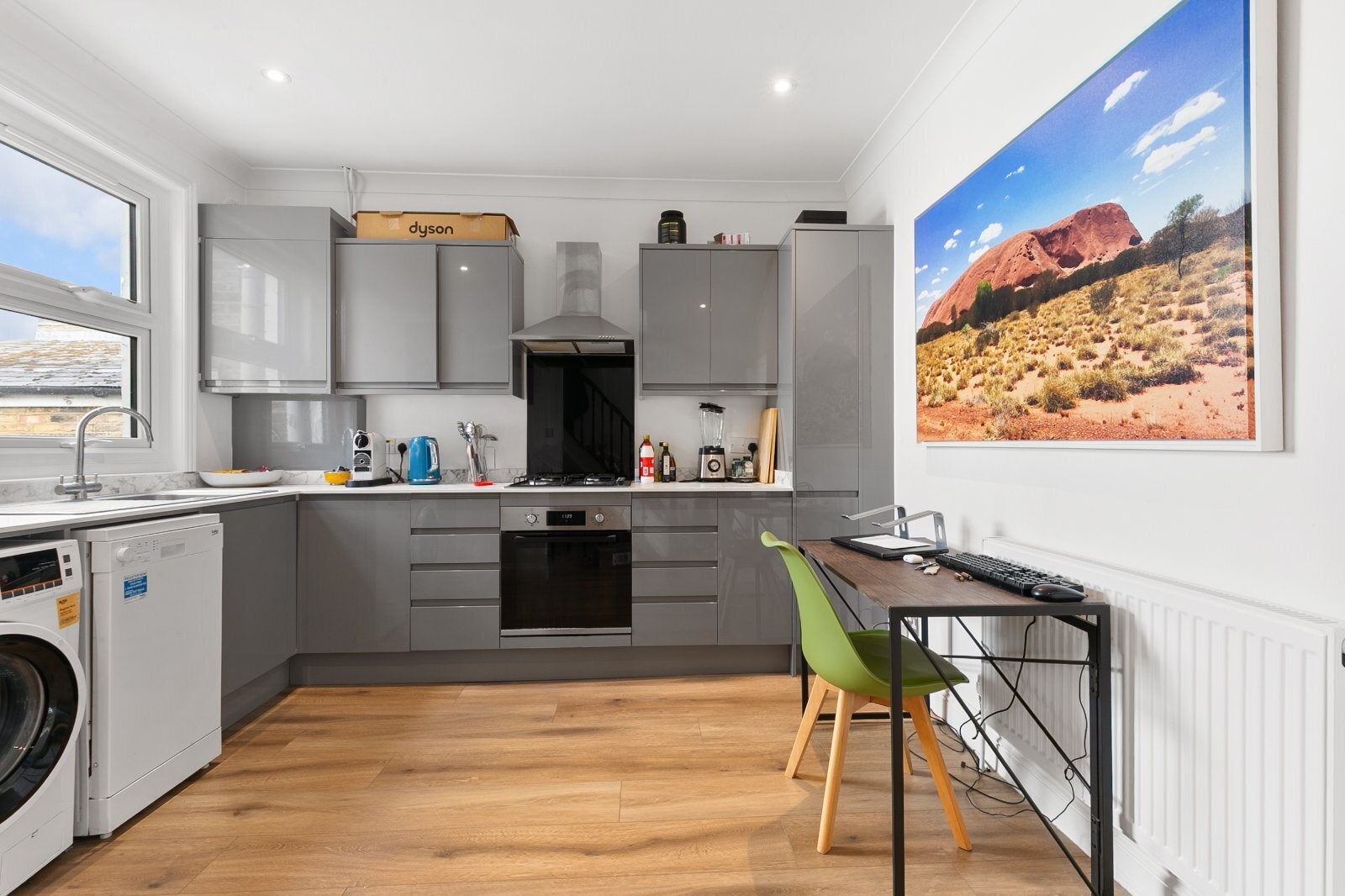 Flat Humbolt Road in Greater London