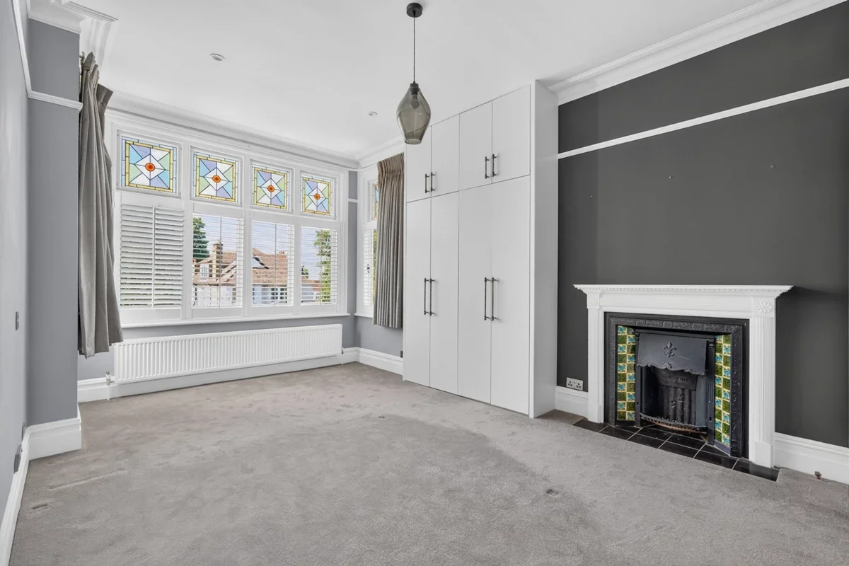 Flat Kings Road in Greater London