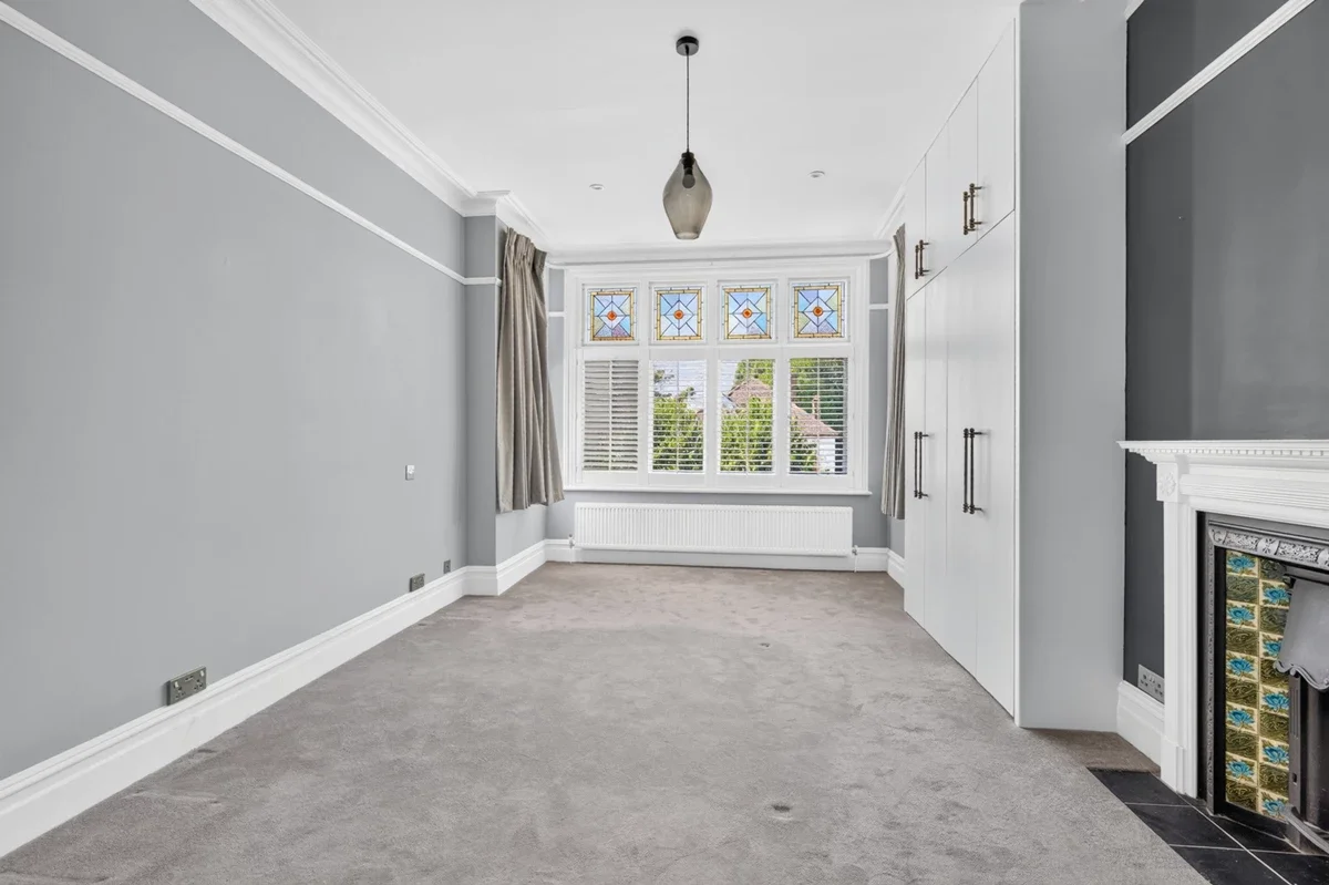 Flat Kings Road in Greater London