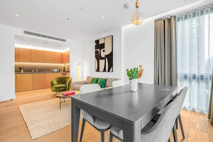 Flat Camley Street in Greater London