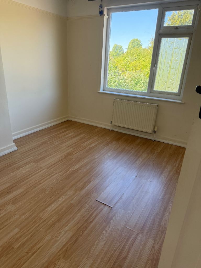 Room Perne Road in Cambridge