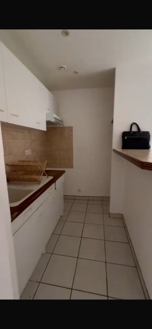 Appartement Place Léon Cassé à Corbeil-Essonnes