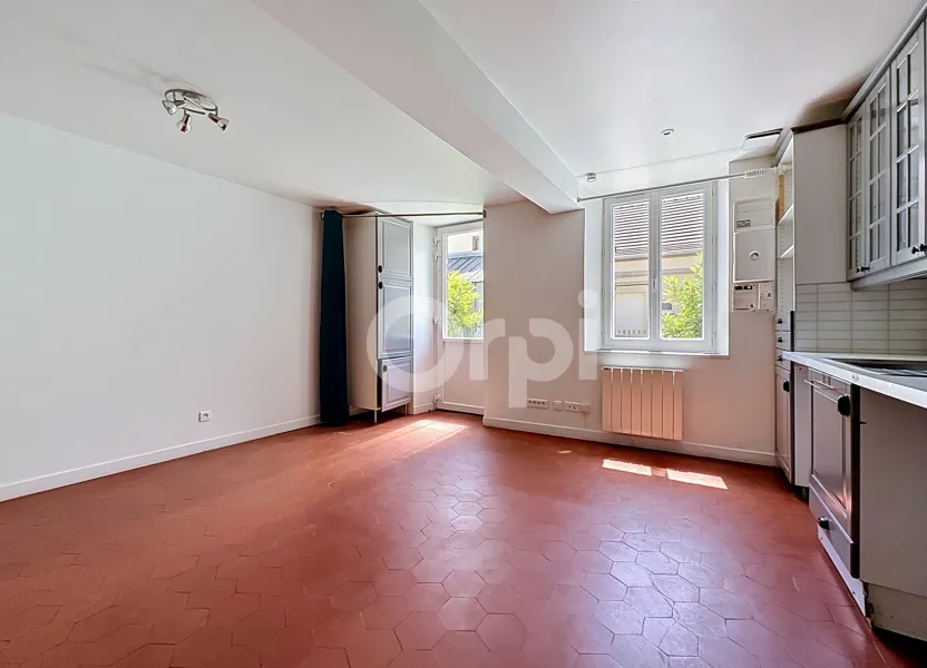 Appartement D 606 à Champigny