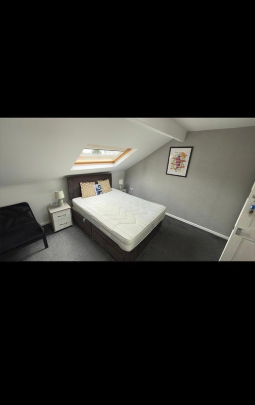 Room Burley Grange Road in Leeds