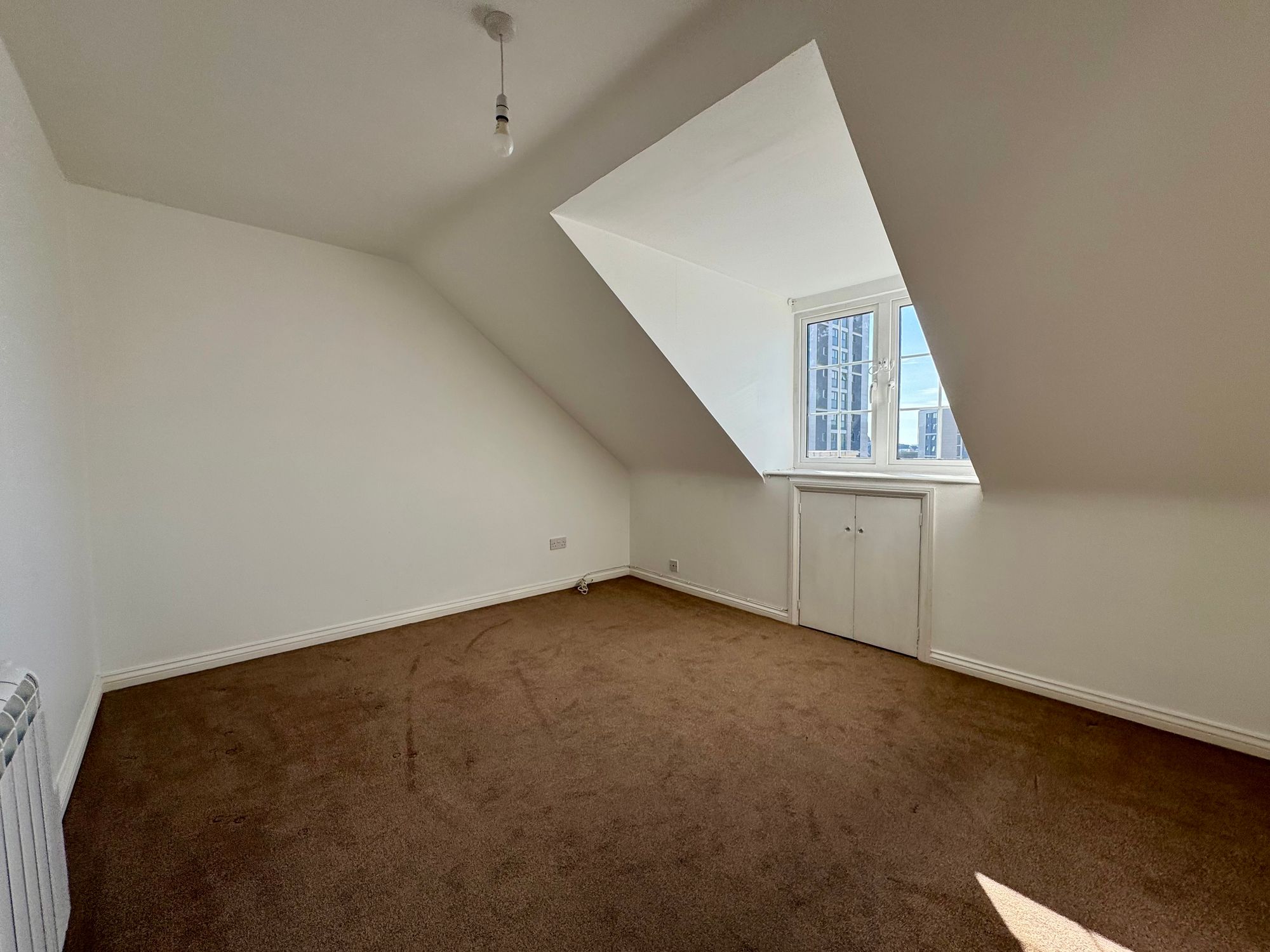 Flat Burghley Place in London