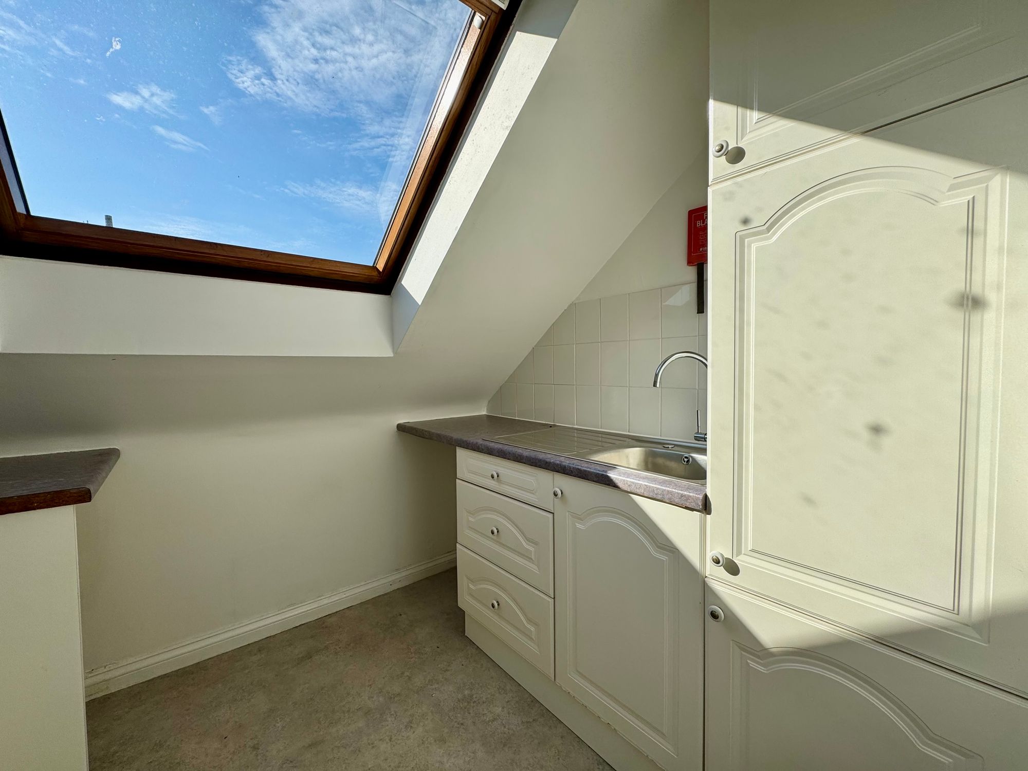 Flat Burghley Place in London