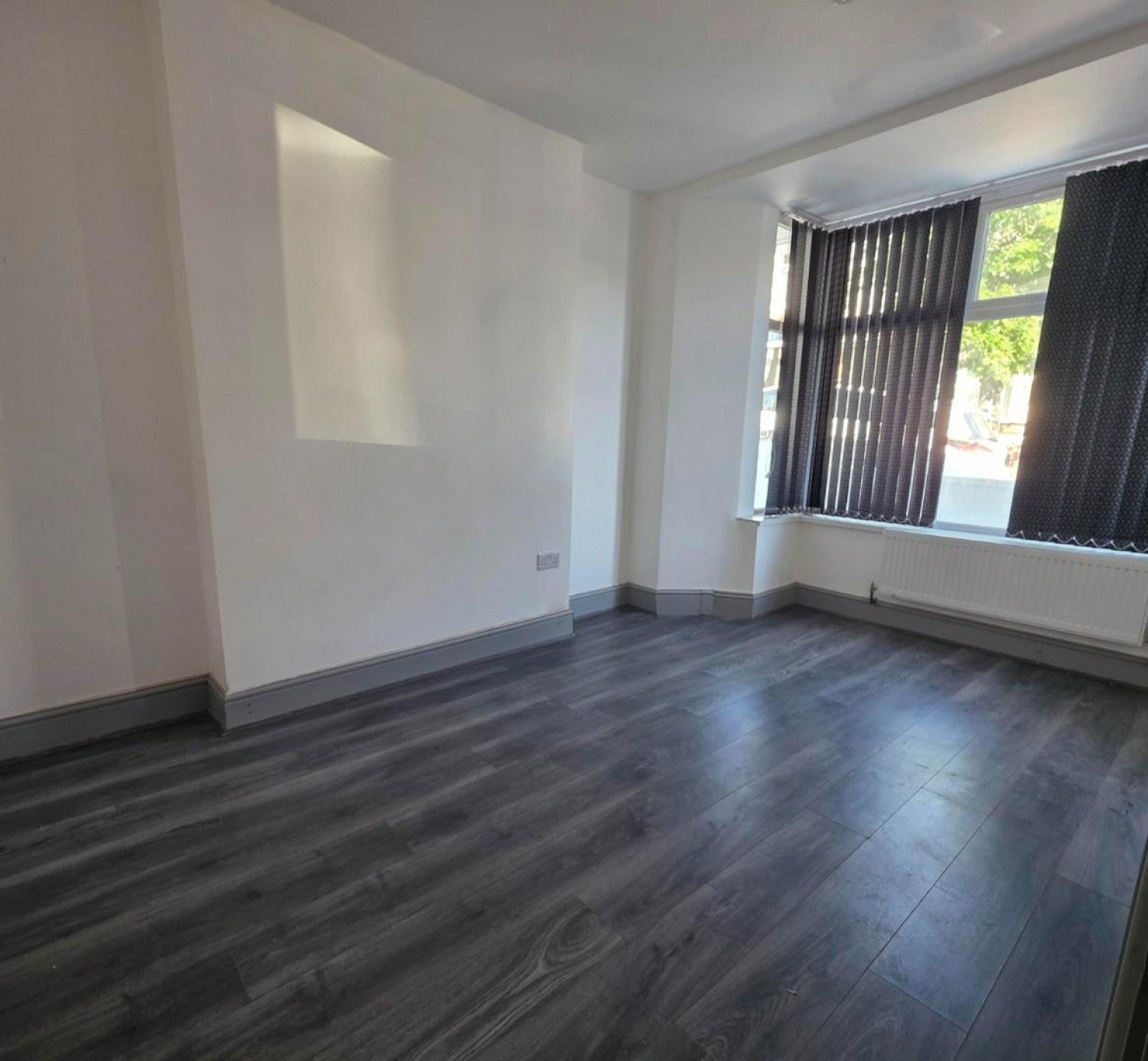 Flat Hilda Street in Pontypridd