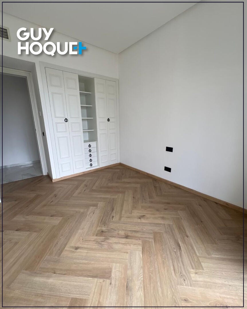 Flat Avenue de Chabeuil in Valence