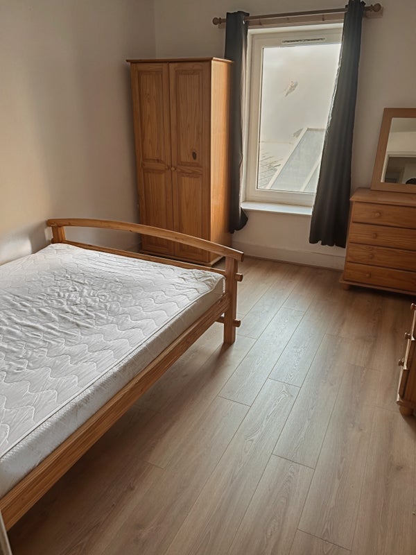 Room Womanby Street in Cardiff