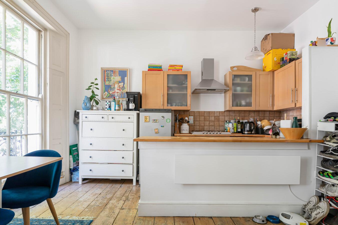 Flat Pentonville Road in Greater London
