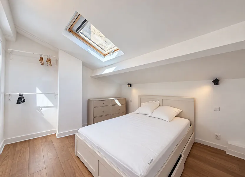 Chambre Rue Camille Godard à Bordeaux