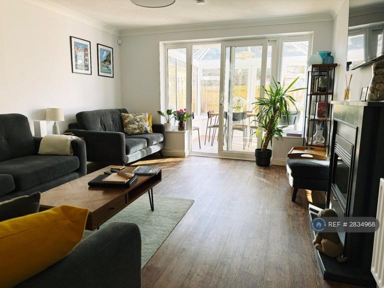 Flat R L Stevenson Avenue in Bournemouth