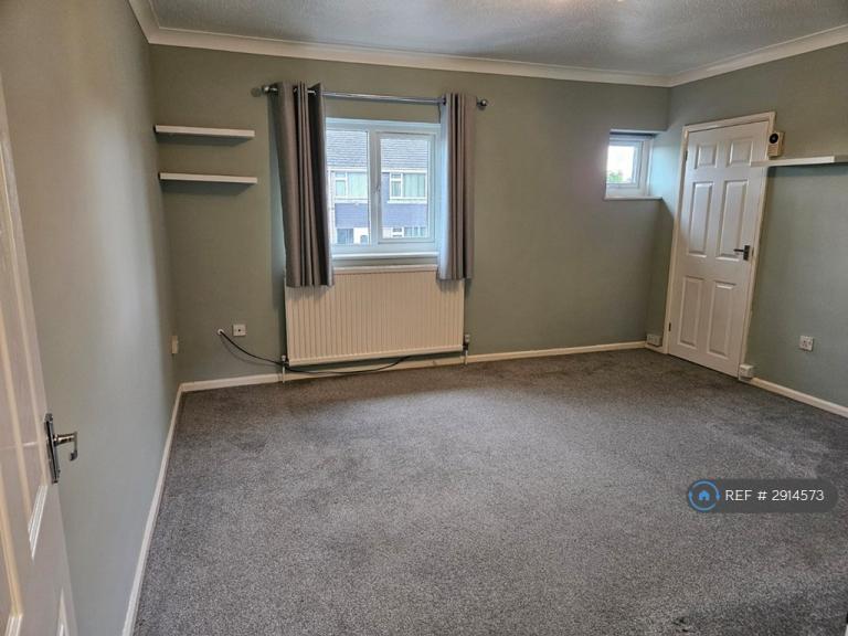 Flat Kenworthy Road in Braintree