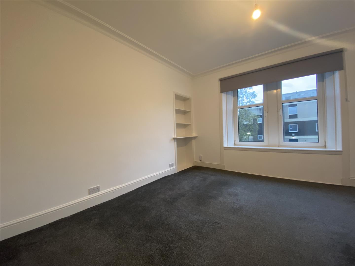Flat Jeanfield Road in Perth