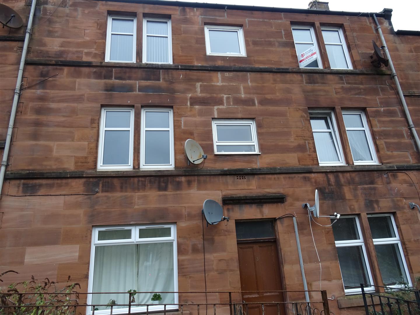 Flat Jeanfield Road in Perth