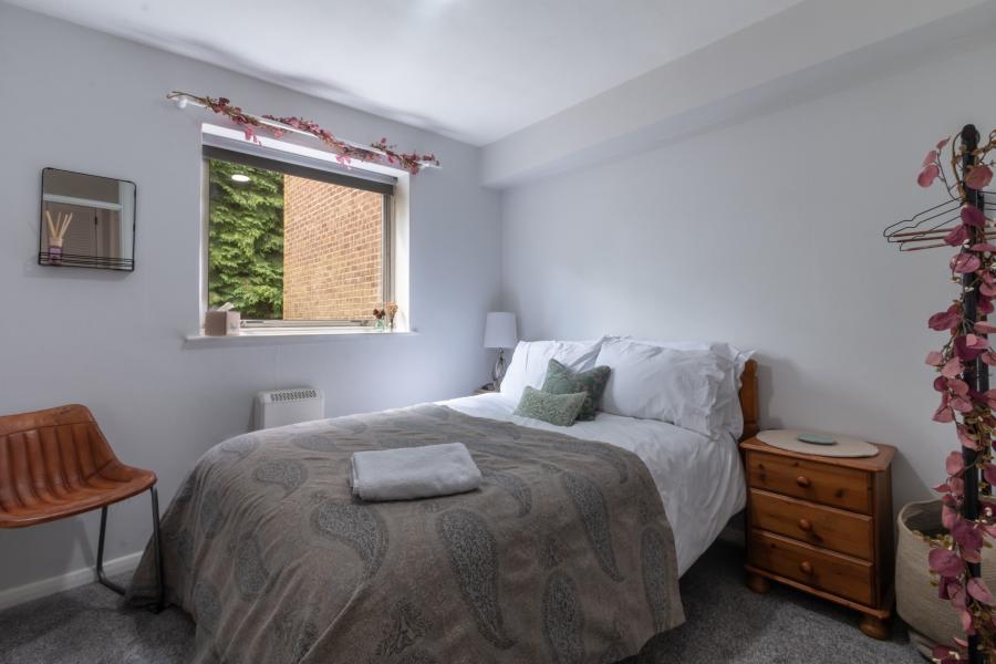 Flat Blackheath in Crawley