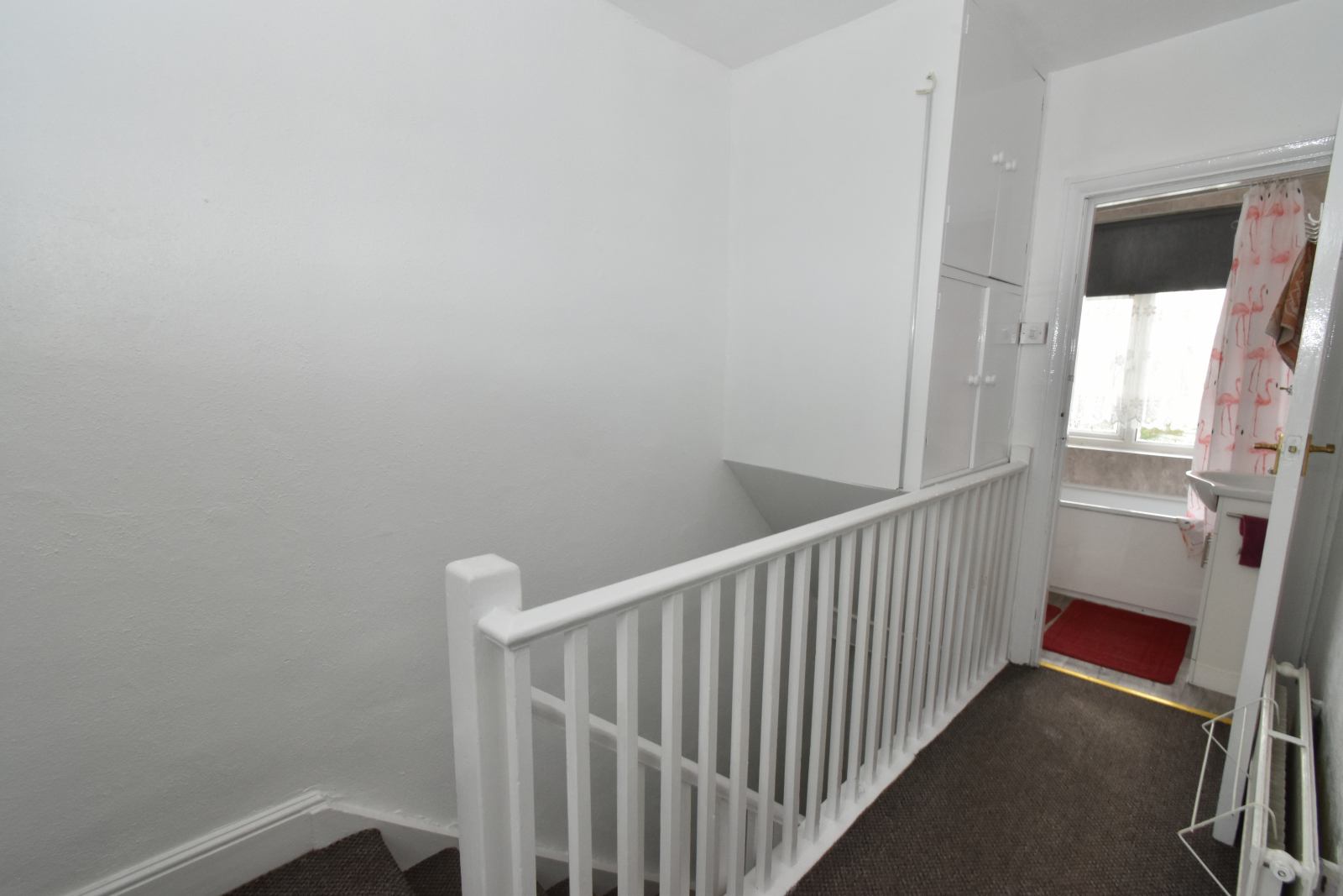 Flat Watford Road in Greater London
