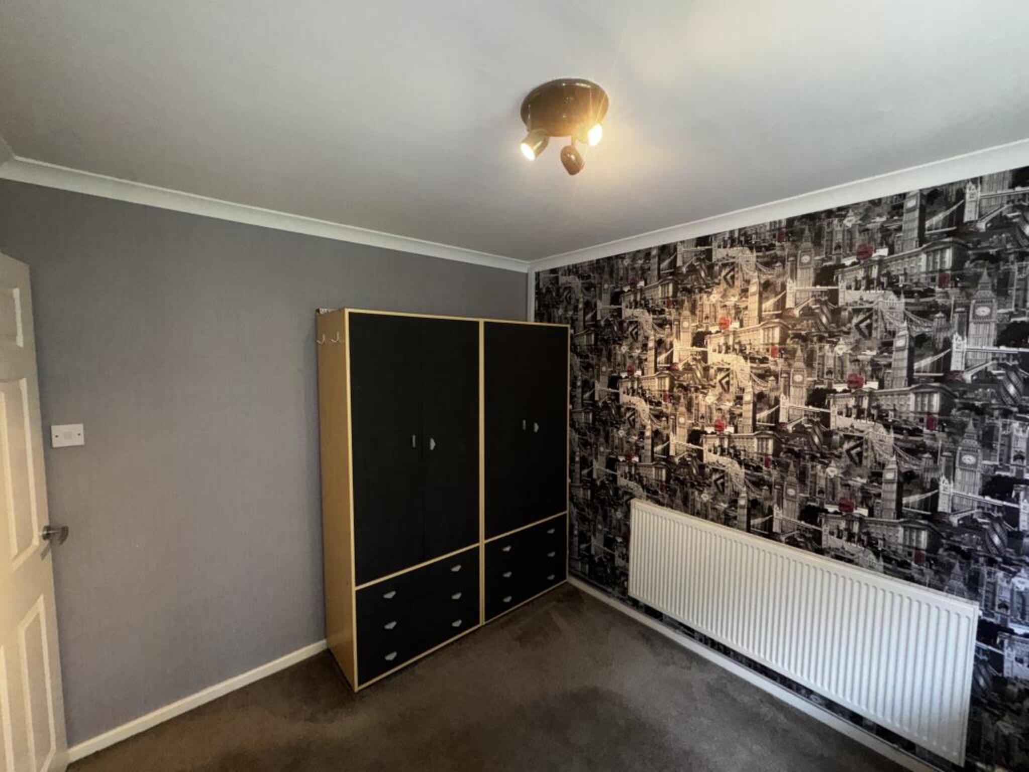 Flat Greenly Road in Wolverhampton