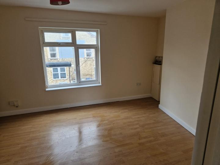Flat Bullingdon Road in Oxford
