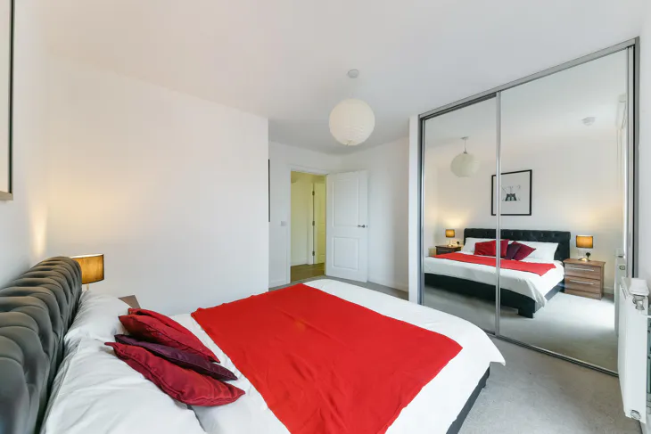 Flat Upper North Street in Greater London