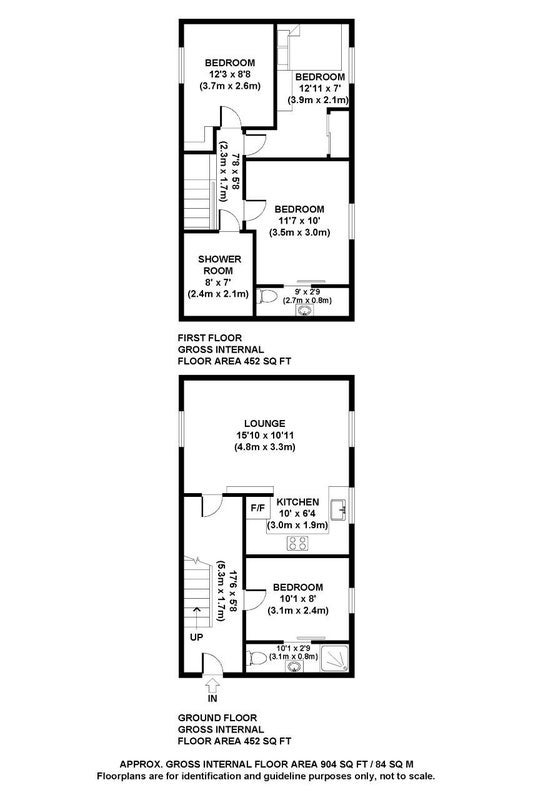Room Lampern Square in Greater London