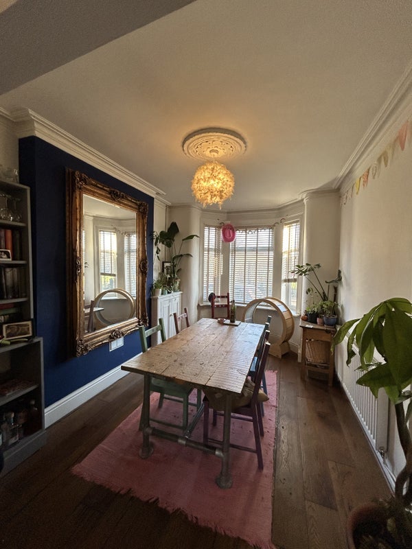 Room Fitzwarren Street in Salford