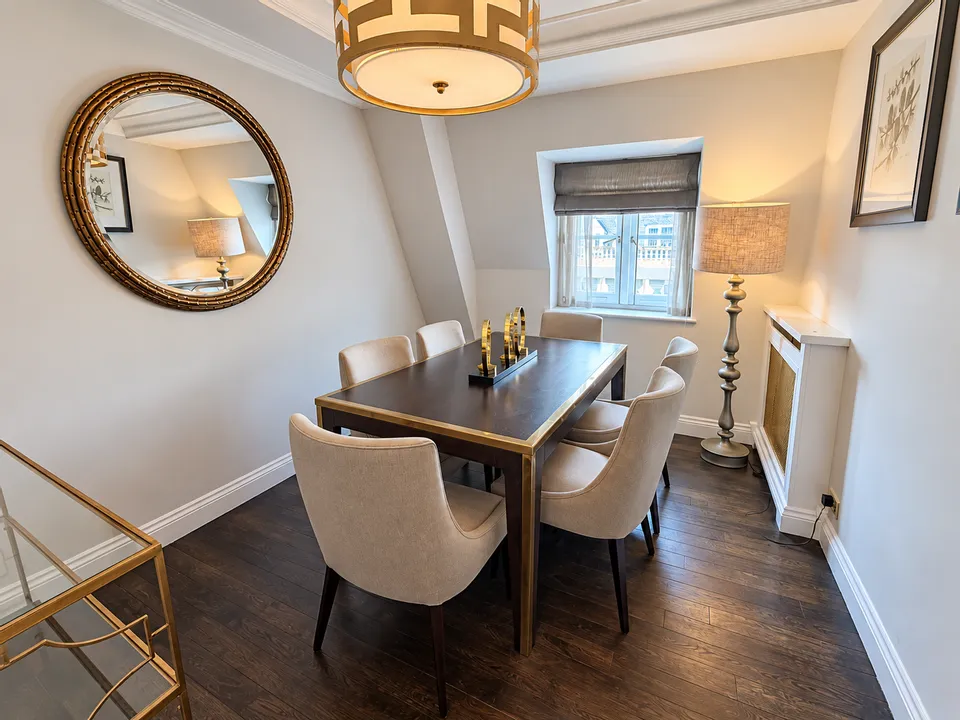 Flat Prince of Wales Terrace in Greater London