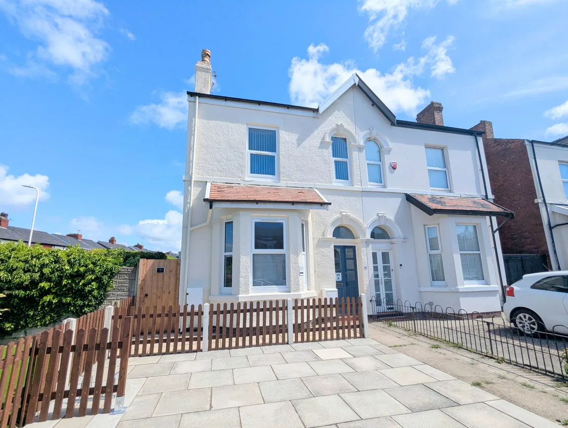 Flat Rufford Road in Sefton