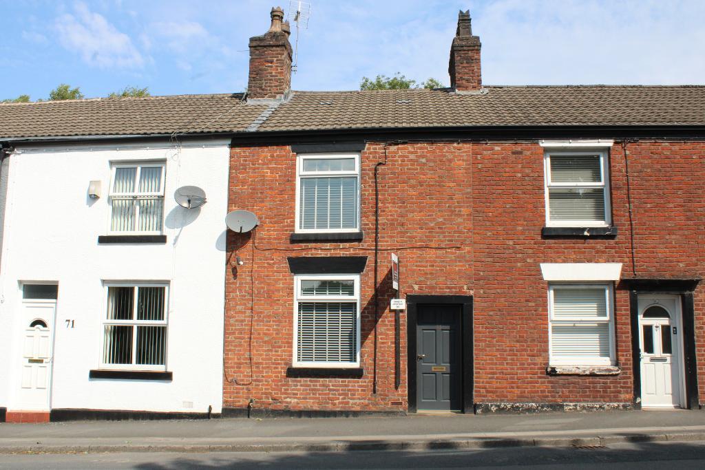 House Huddersfield Road in Tameside