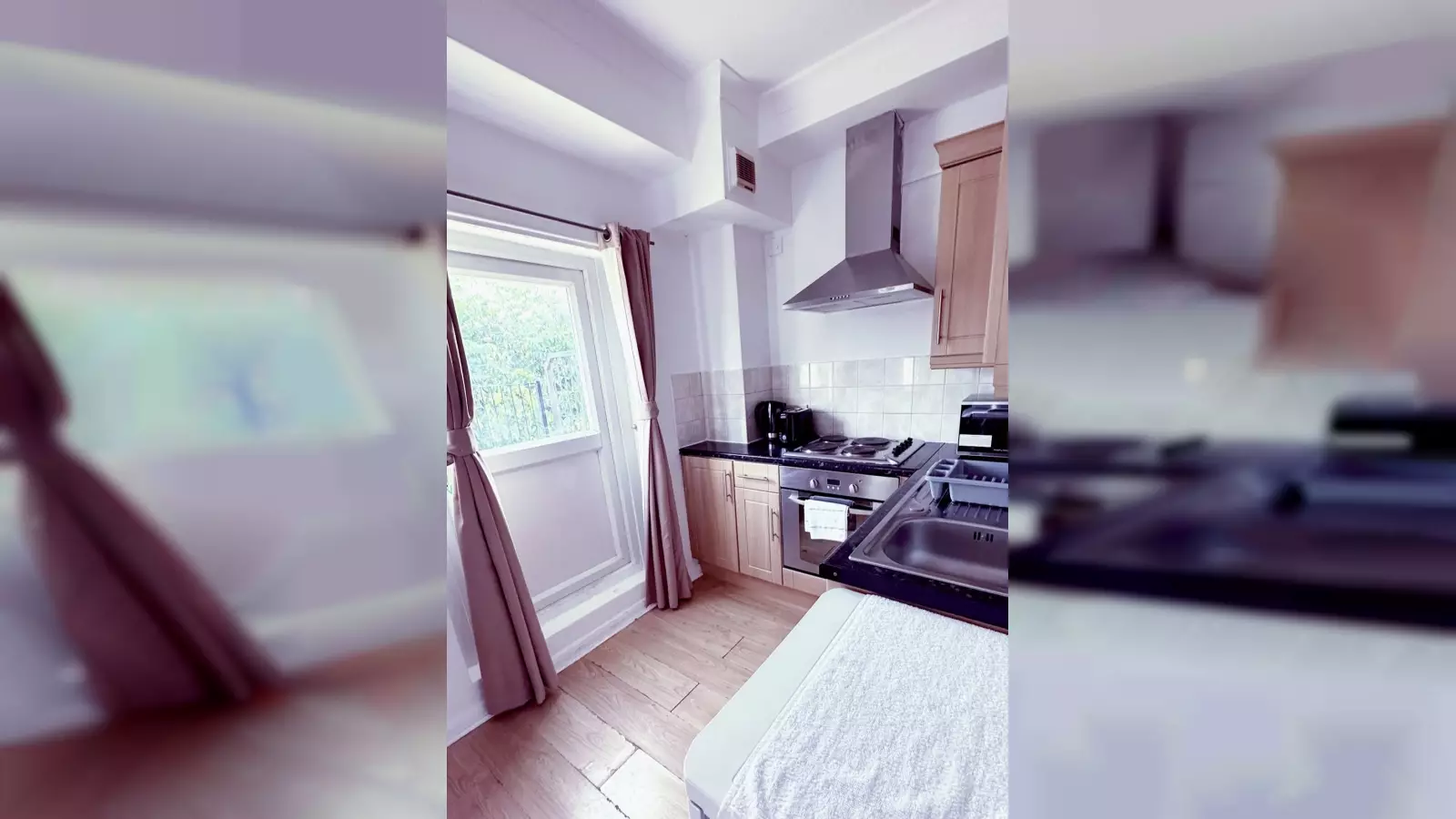 Flat Thorndike Close in Greater London