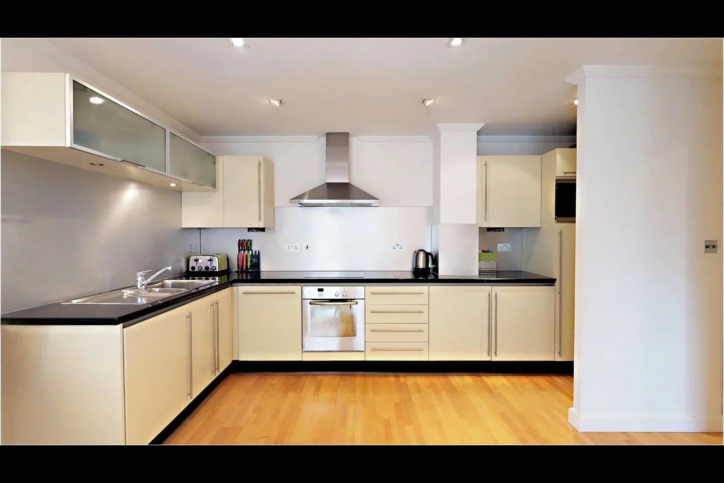 Flat High Holborn in Greater London