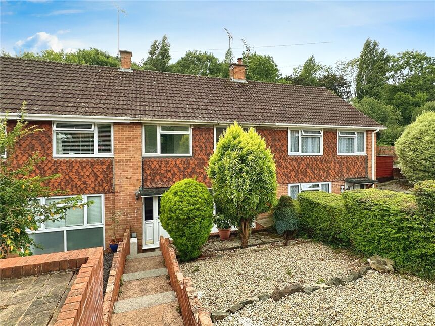 House Iolanthe Drive in Exeter