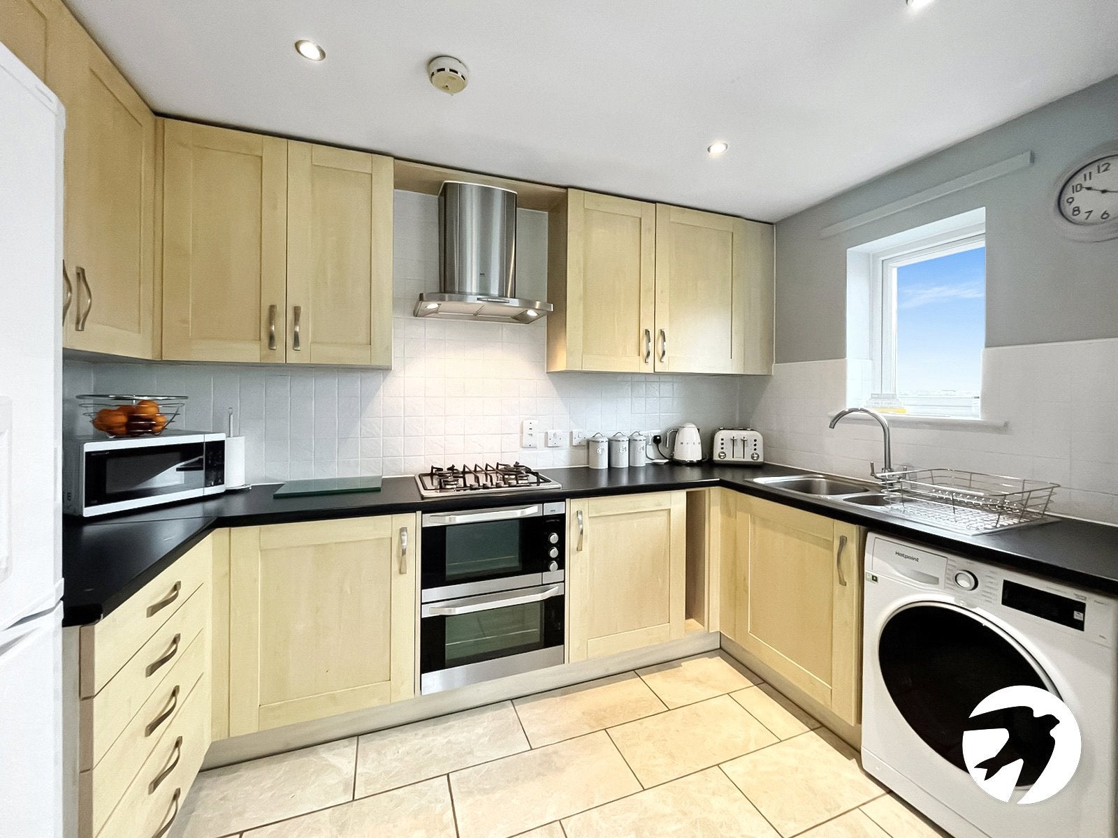 Flat Robinson Way in Dartford