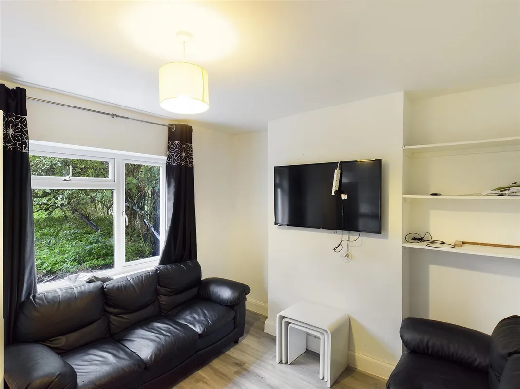 Flat Medmerry Hill in Brighton