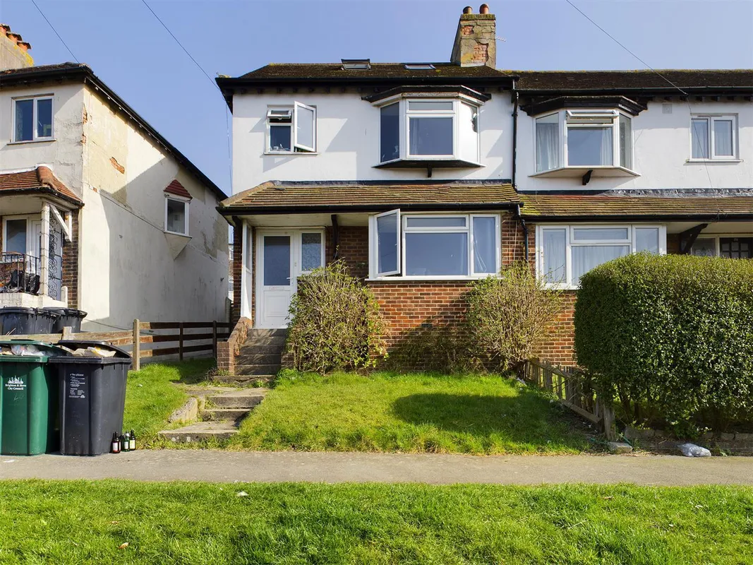 Flat Medmerry Hill in Brighton