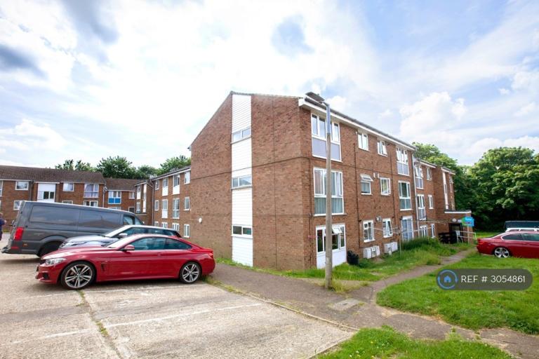 Flat Redbourn Road in Dacorum