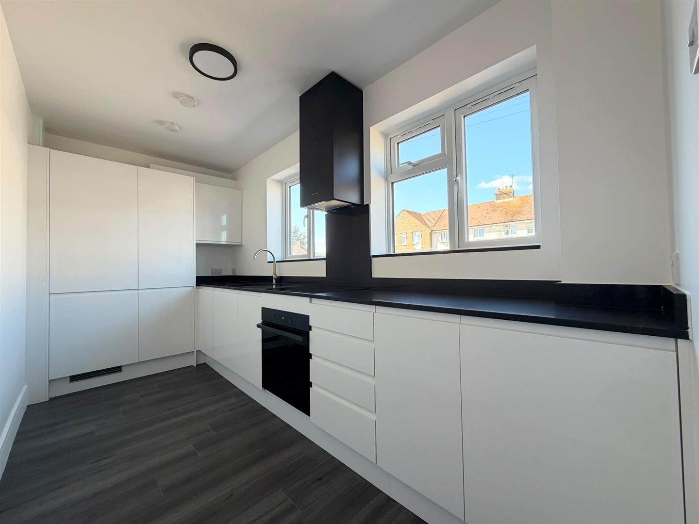 House Lime Avenue in Greater London