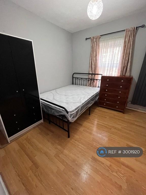 Room Riverdale Road in Greater London