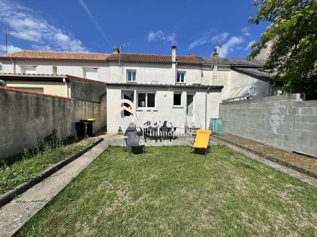 Chambre Rue Ferdinand Buisson à Bressuire