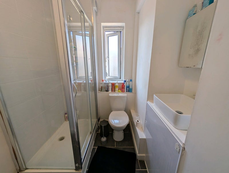 Room Page's Walk in Greater London