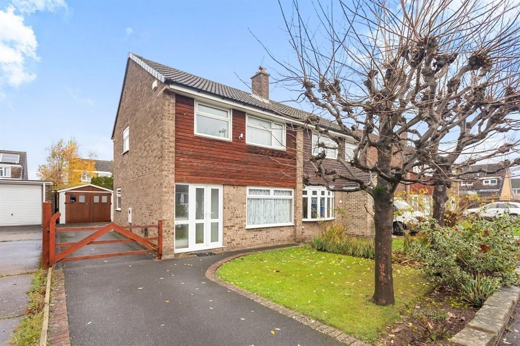House Hoylake Court in Derby