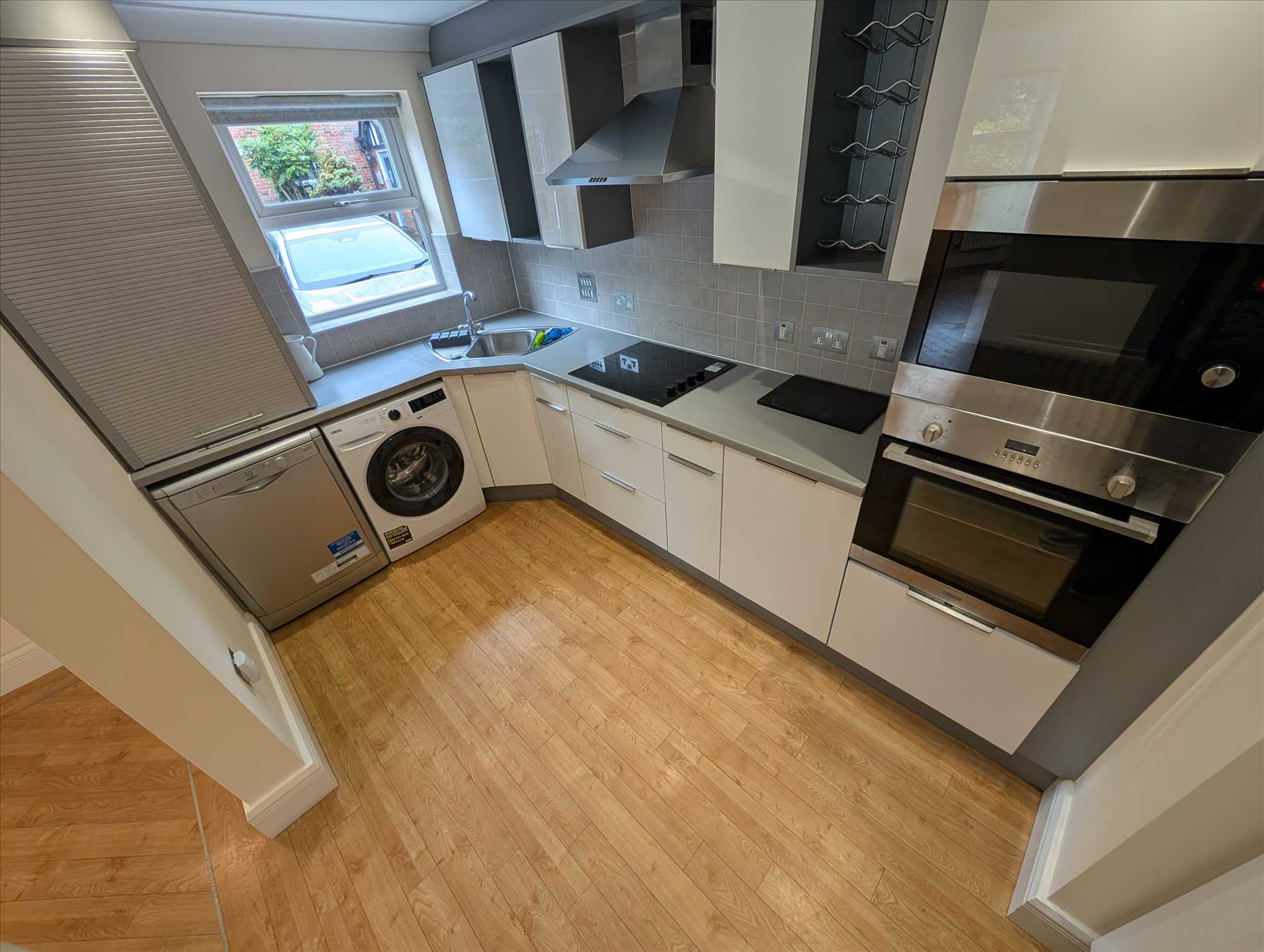 Flat Chandlers Ford in Borough of Wyre