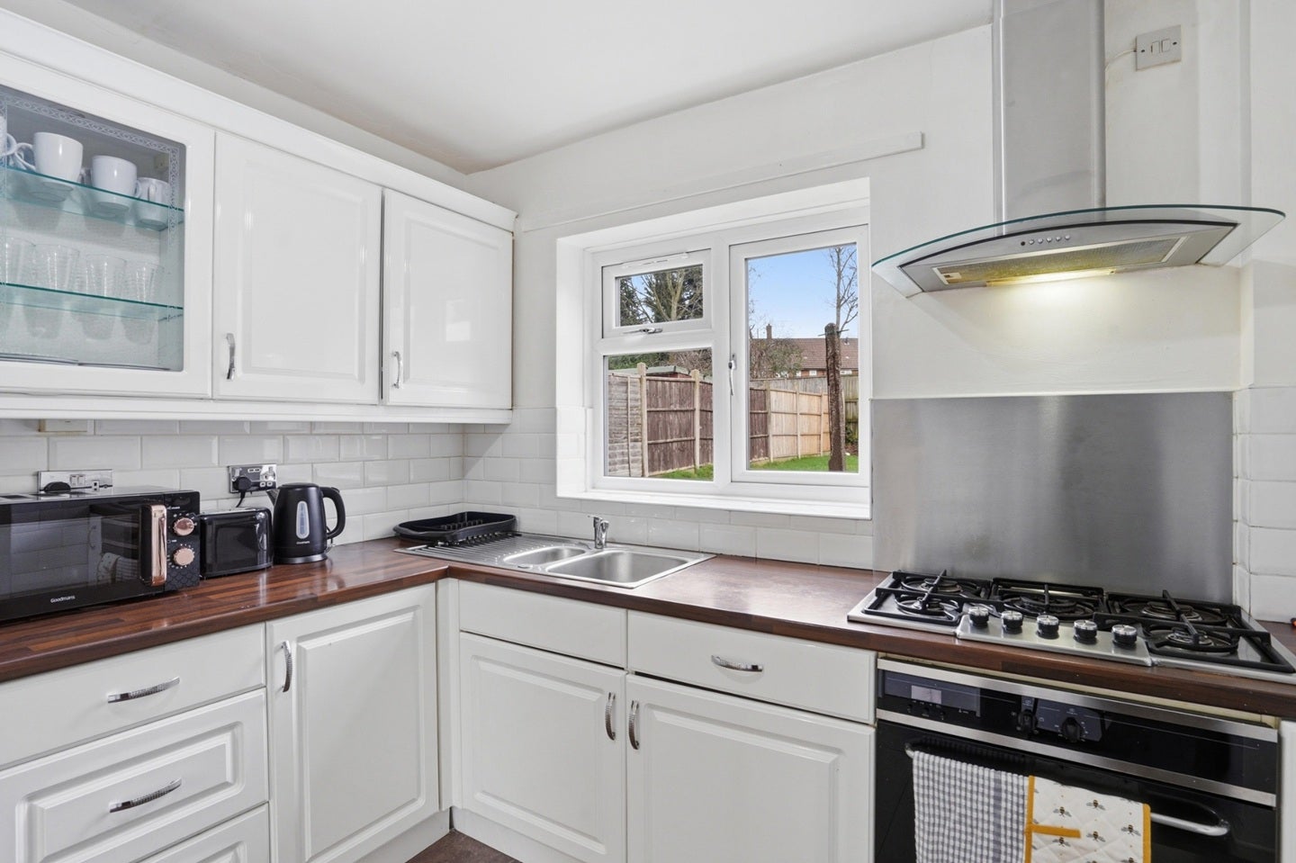 House Wiltshire Way in Sandwell