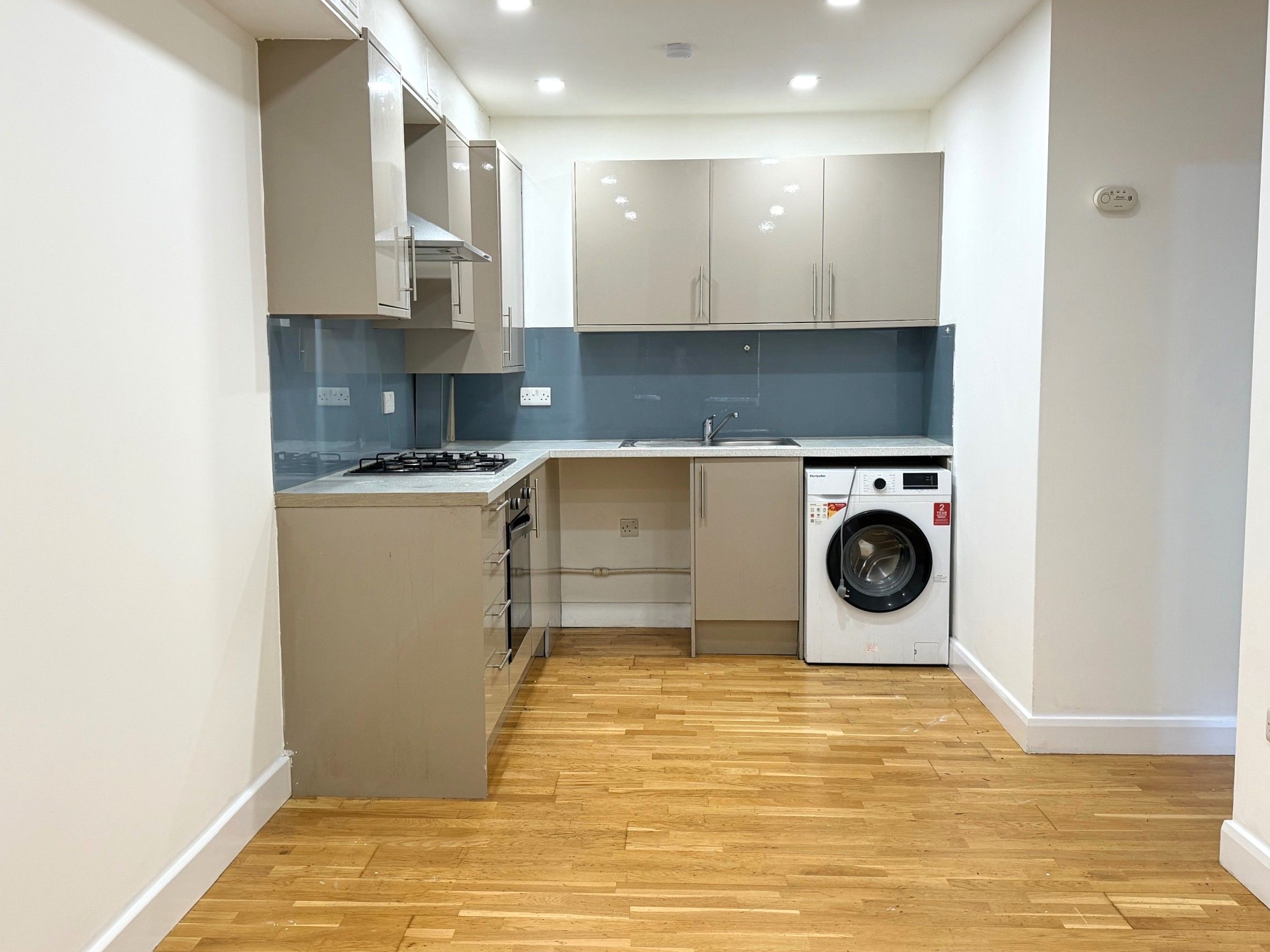 Flat Turners Hill in Cheshunt