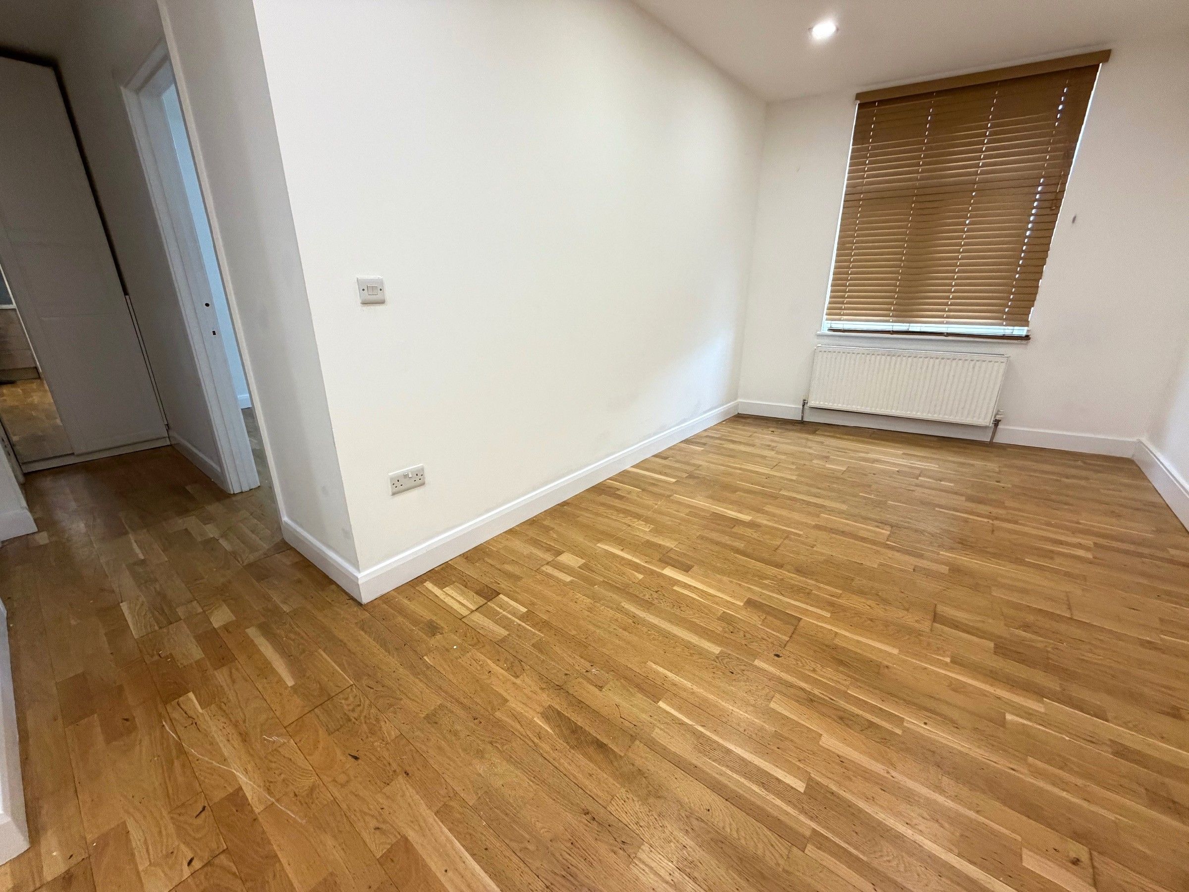 Flat Turners Hill in Cheshunt