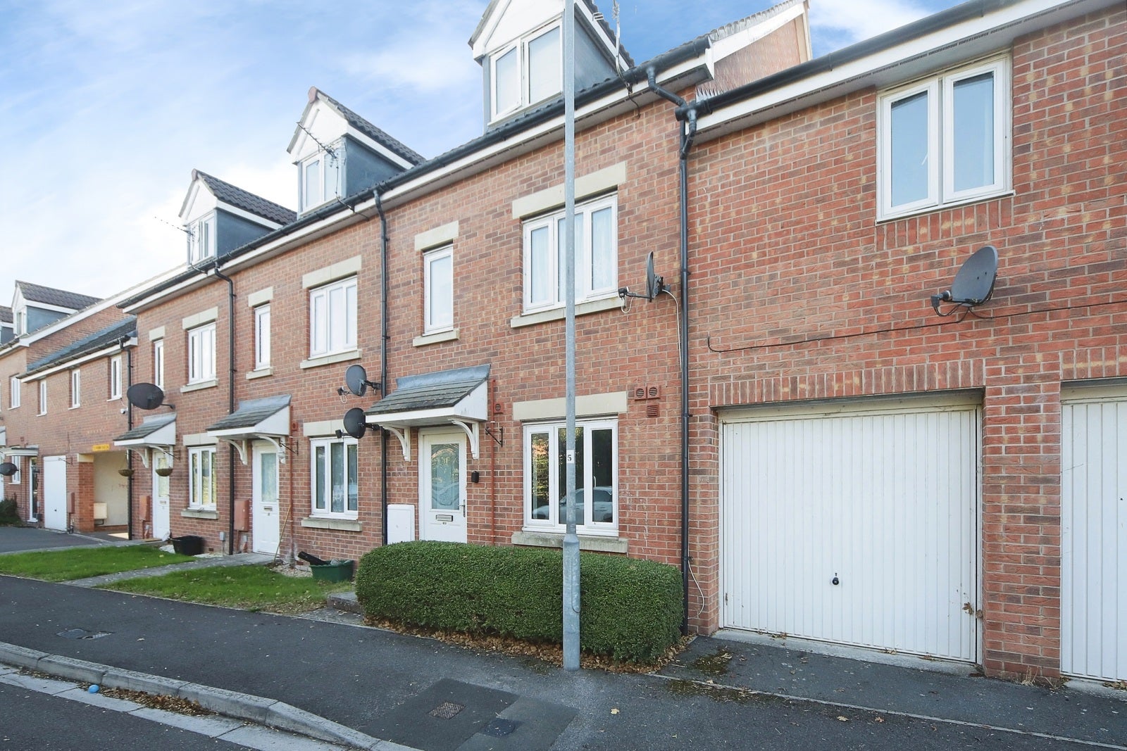 Flat Cavalier Close in Bridgwater
