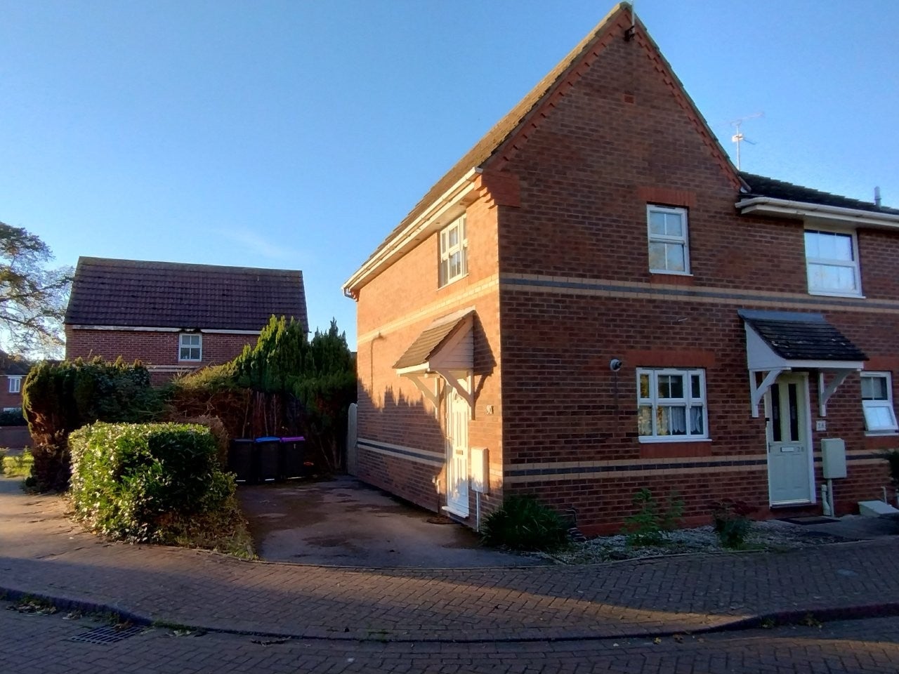 House Patriot Close in South Holland